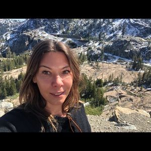 Meet your Posher, Sindy